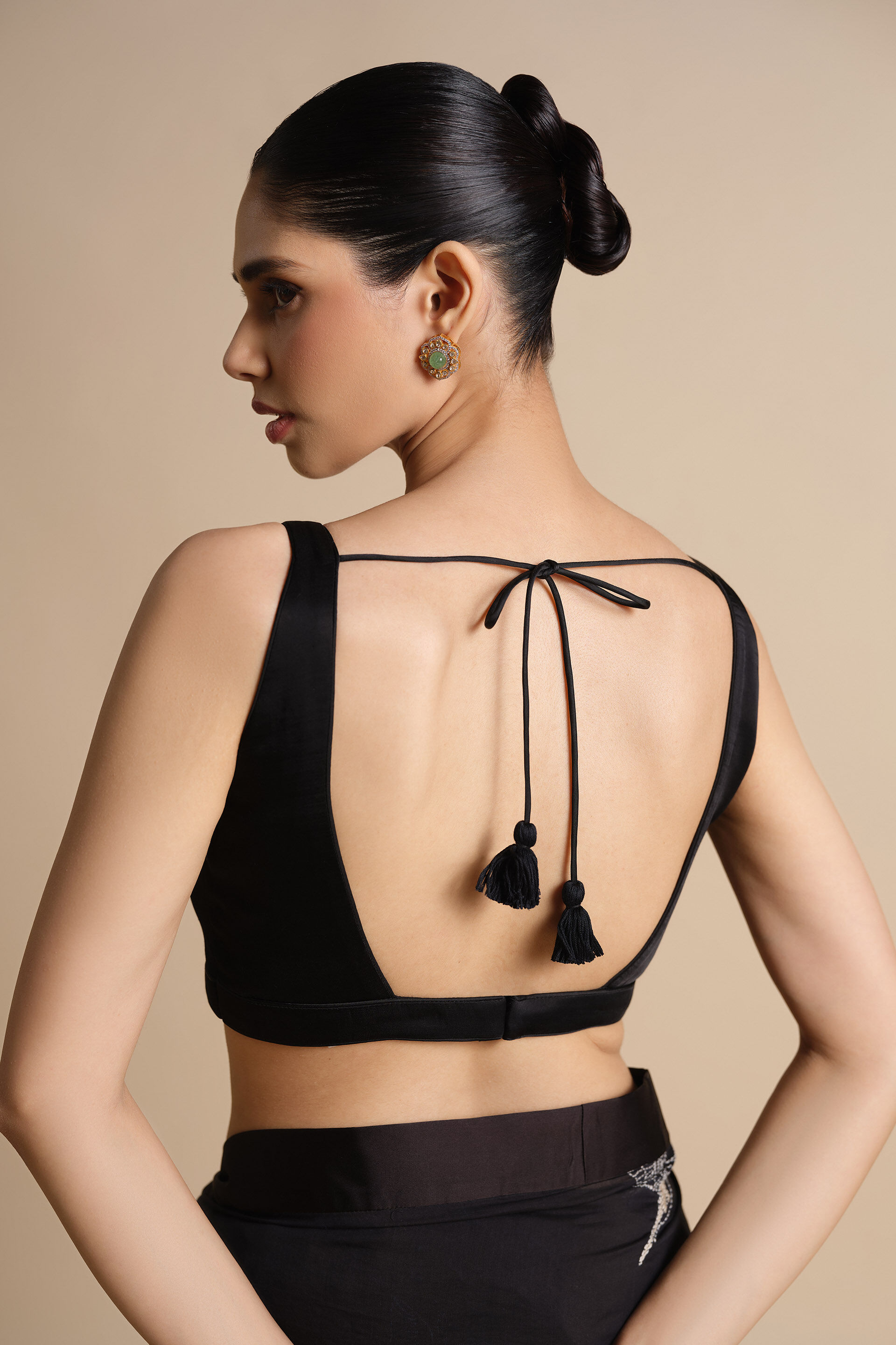 Usoa Hand-embroidered Kantha Mul Saree - Black, Black, image 5